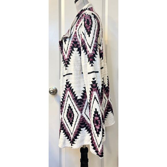 Maurices Womens Sweater Cardigan Long Sleeve Geometric Aztec Cream Pink Size 1 - Picture 5 of 9